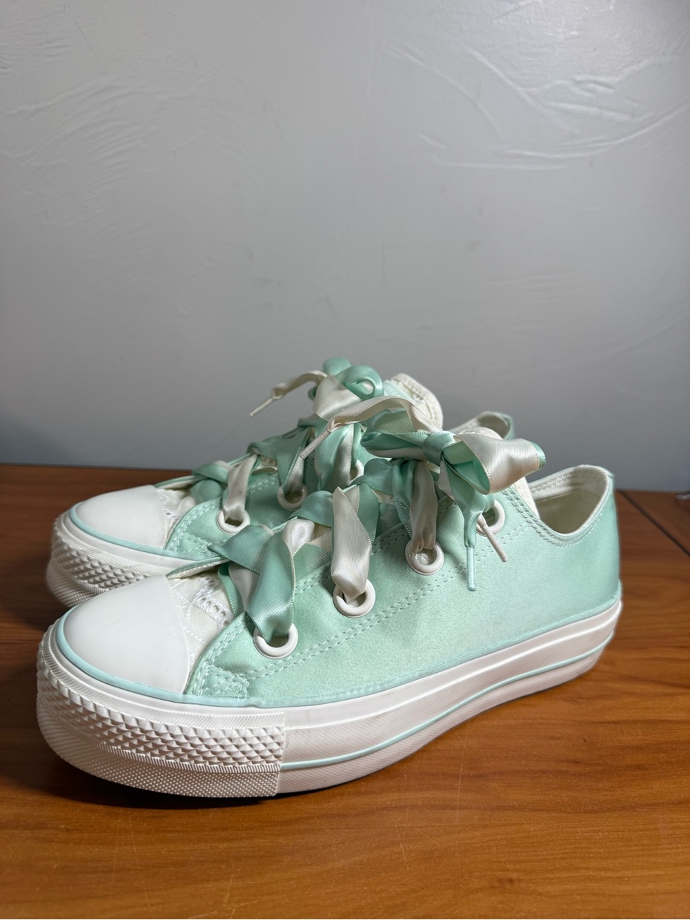 Converse Chuck Taylor All Star Lift Matte Satin lace Ribbon Sneaker Canvas Mint
